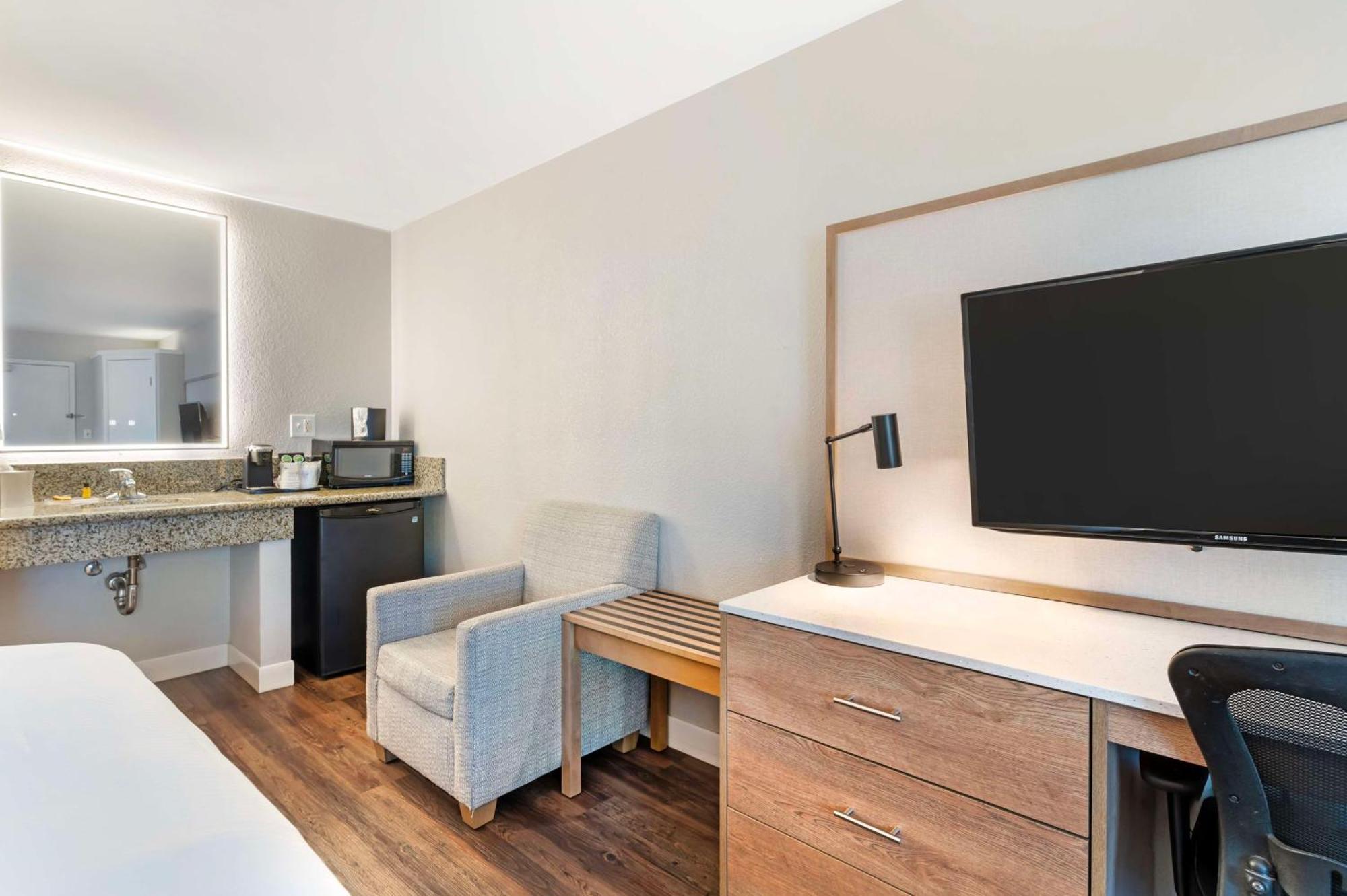Best Western Plus Rancho Cordova Inn Εξωτερικό φωτογραφία