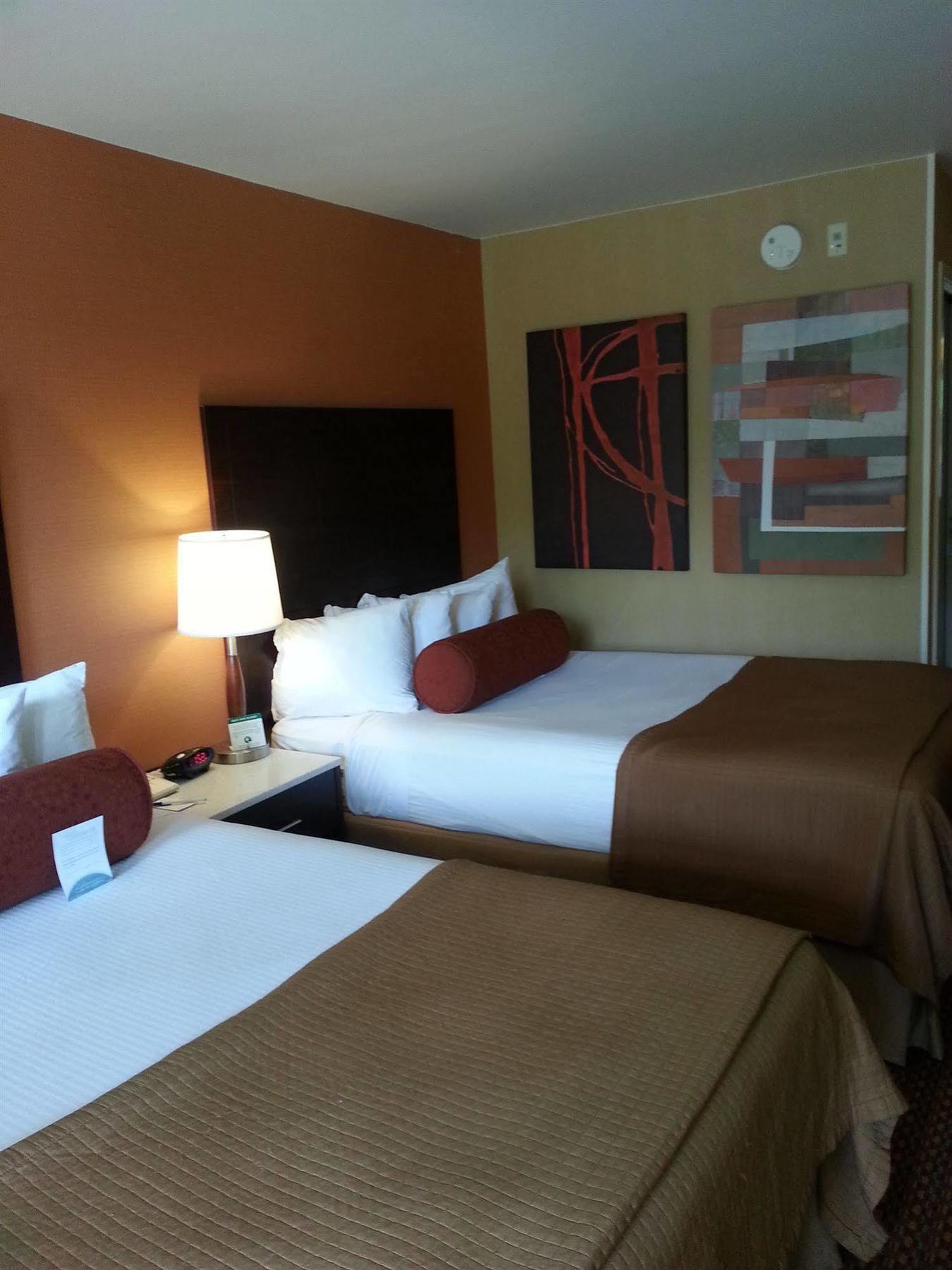 Best Western Plus Rancho Cordova Inn Εξωτερικό φωτογραφία