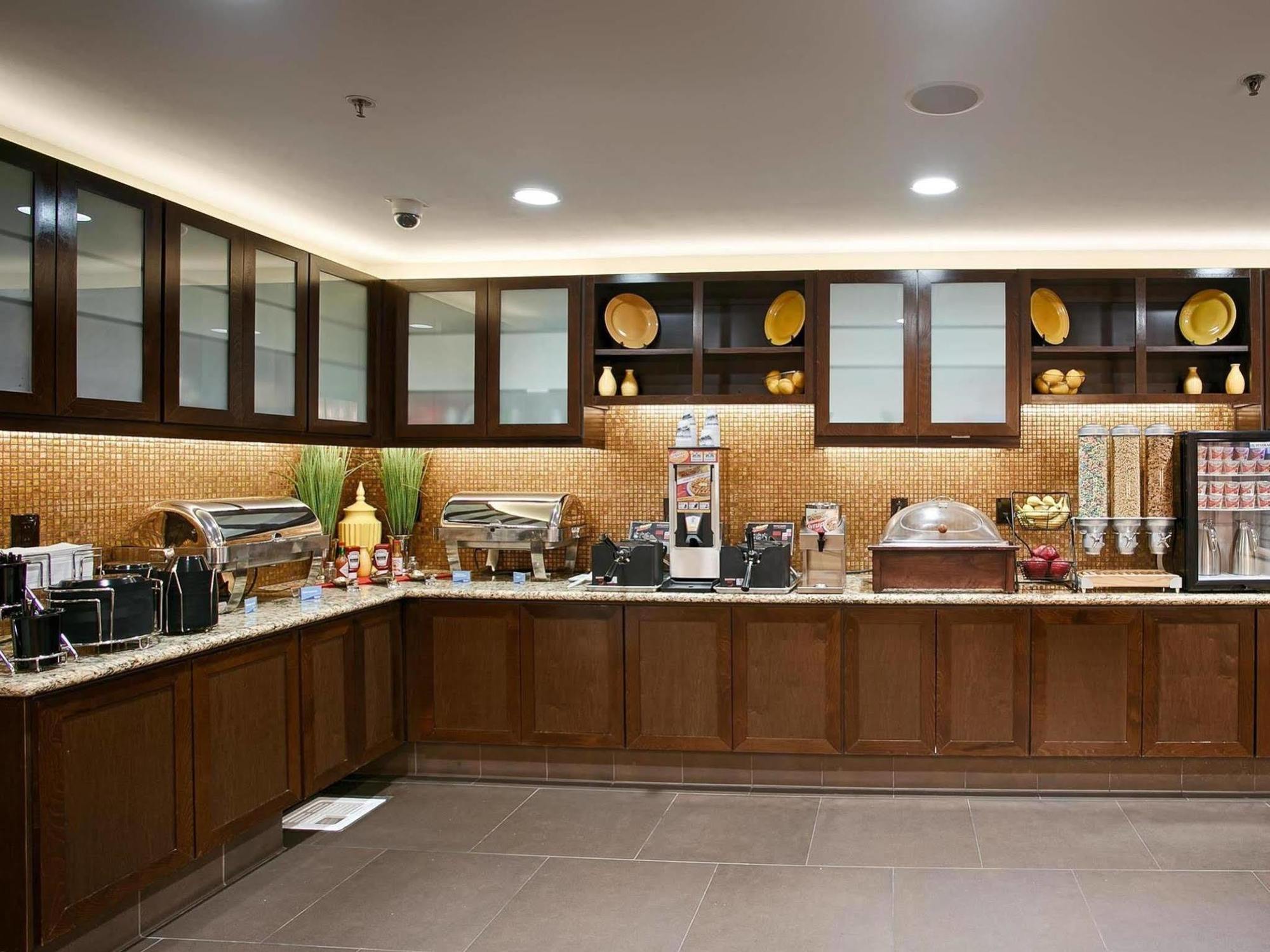 Best Western Plus Rancho Cordova Inn Εξωτερικό φωτογραφία