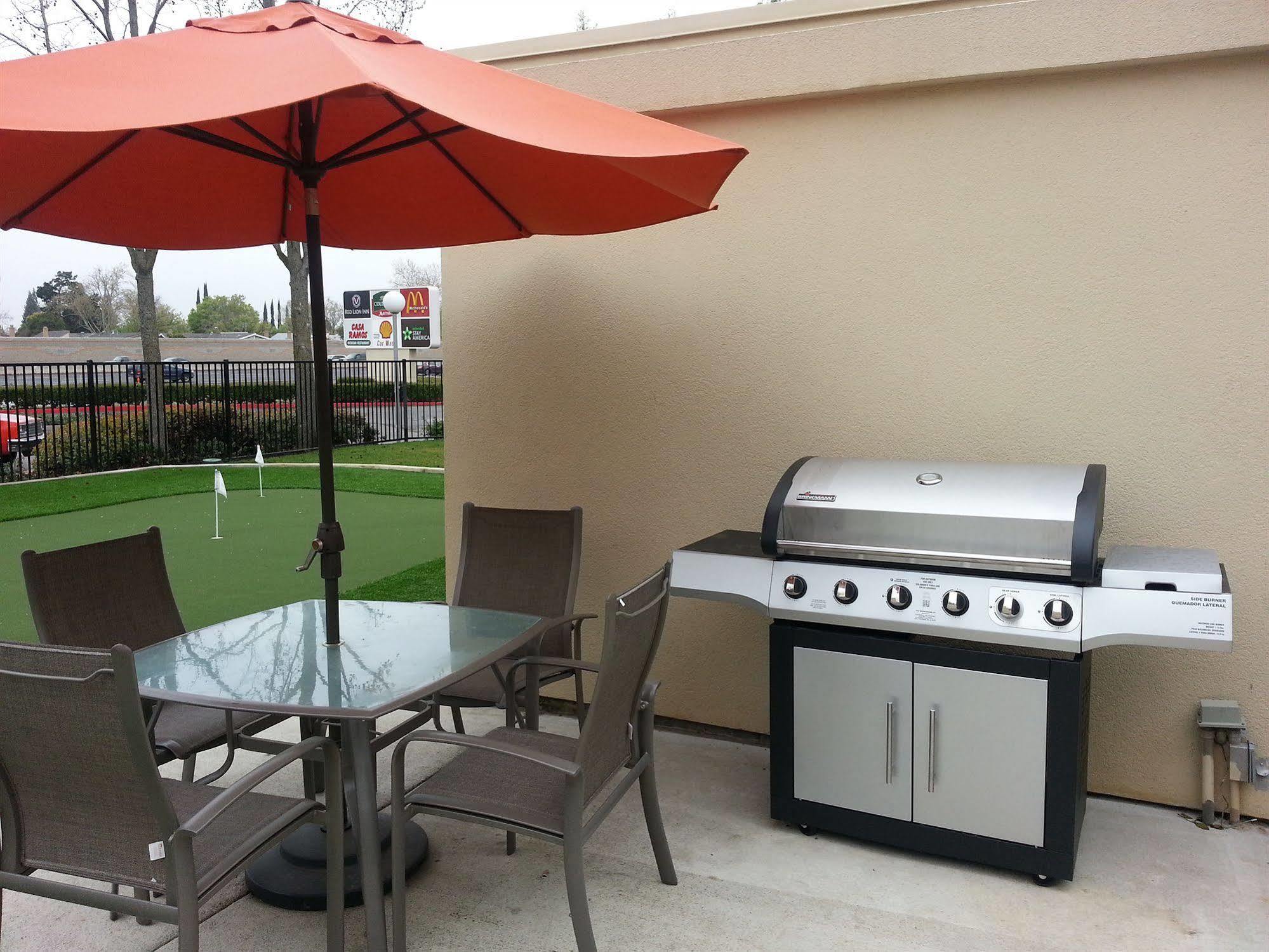 Best Western Plus Rancho Cordova Inn Εξωτερικό φωτογραφία