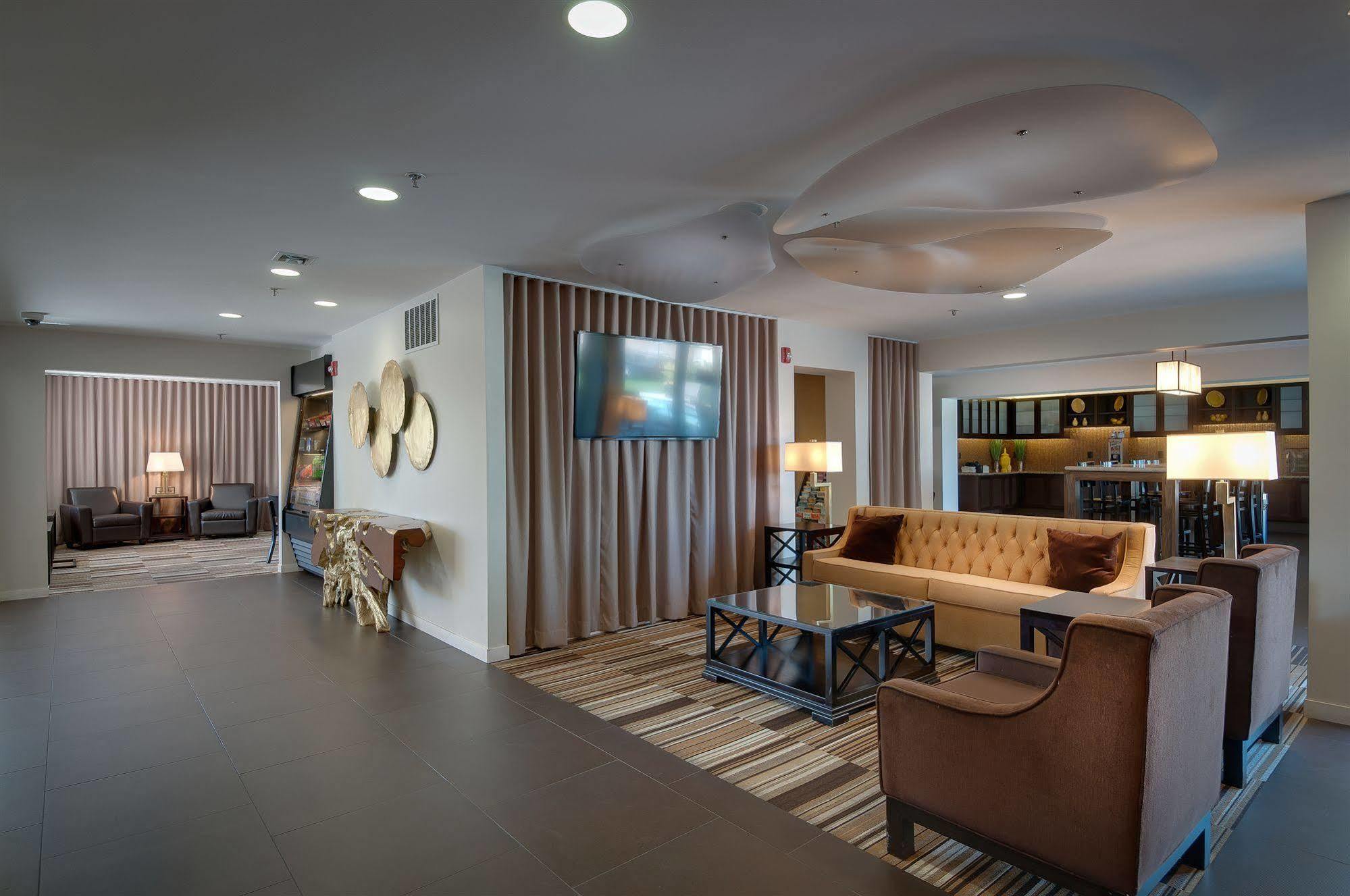 Best Western Plus Rancho Cordova Inn Εξωτερικό φωτογραφία