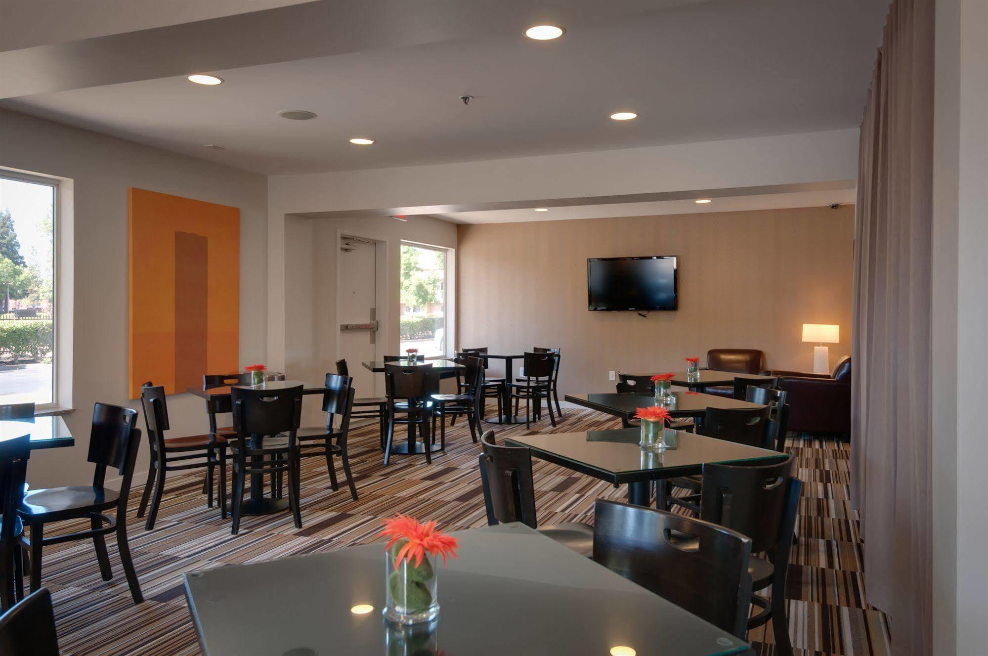 Best Western Plus Rancho Cordova Inn Εξωτερικό φωτογραφία